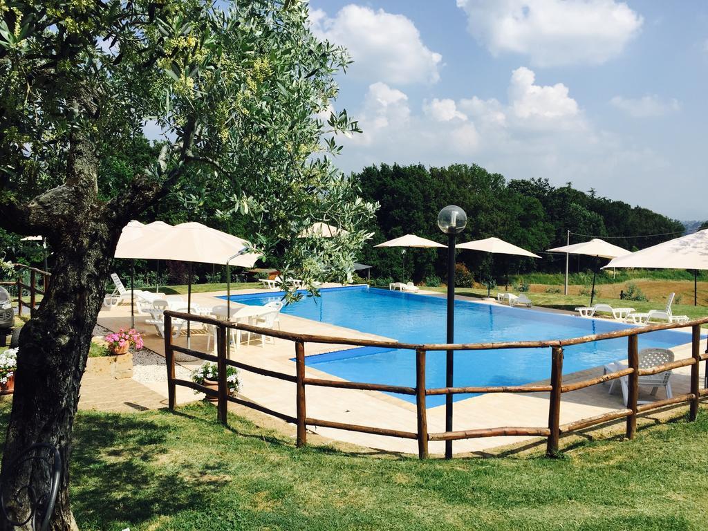 Agriturismo Nociquerceto Tarano Habitación foto