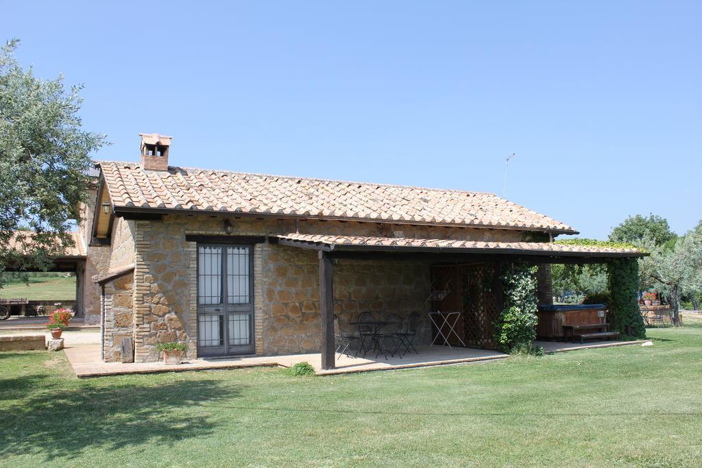 Agriturismo Nociquerceto Tarano Habitación foto